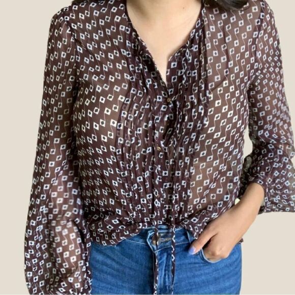 Diane von furstenberg silk geo print button down Sz 2 - Picture 2 of 7